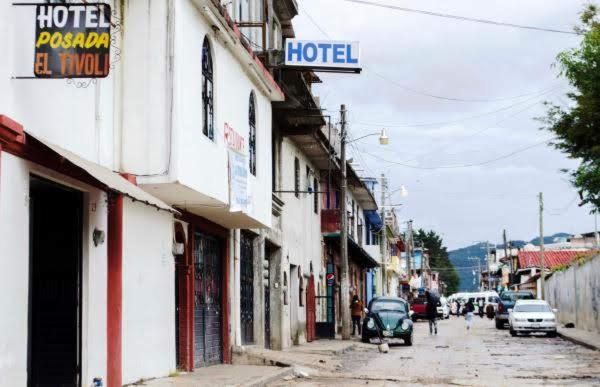 Hotel Tivoli ซานกริสโตบัล เด ลาสกาซาส ภายนอก รูปภาพ